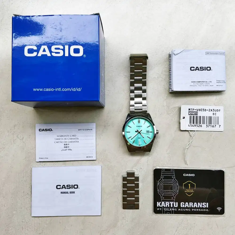 Jam Tangan Minimalis Casio Classic Date Baby Blue Light Blue Dial