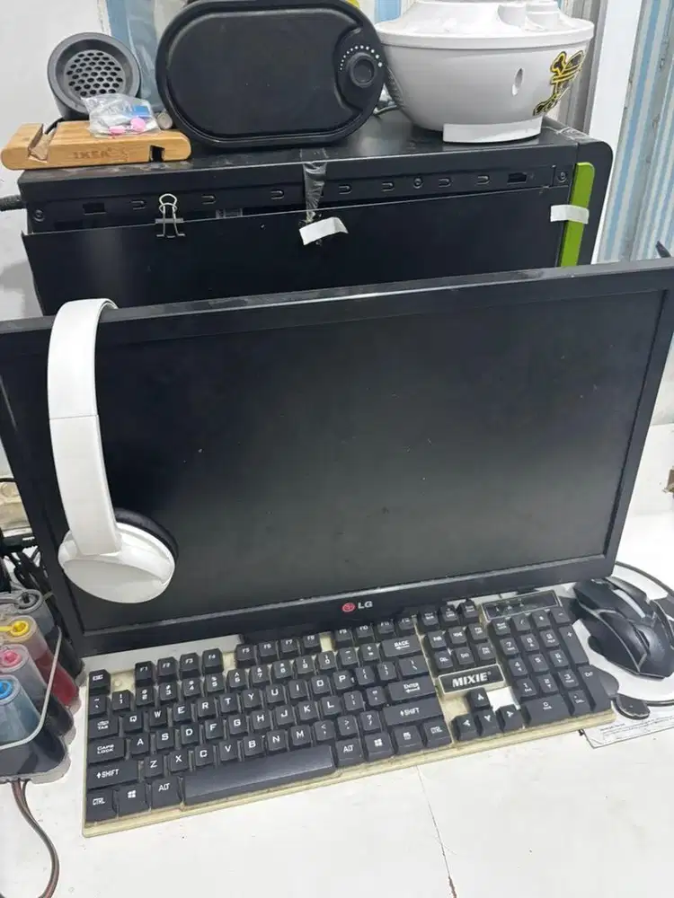 Dijual PC 1 Set second kondisi apaadanya