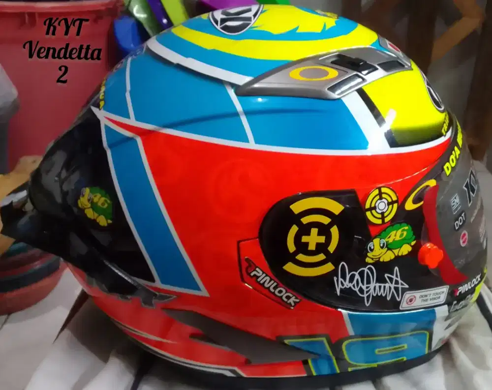 Helm fullface KYT vendetta 2 size M