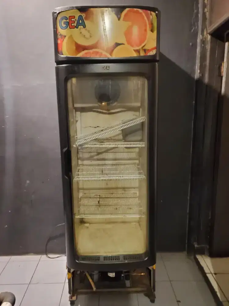 Servis kulkas bisa di panggil