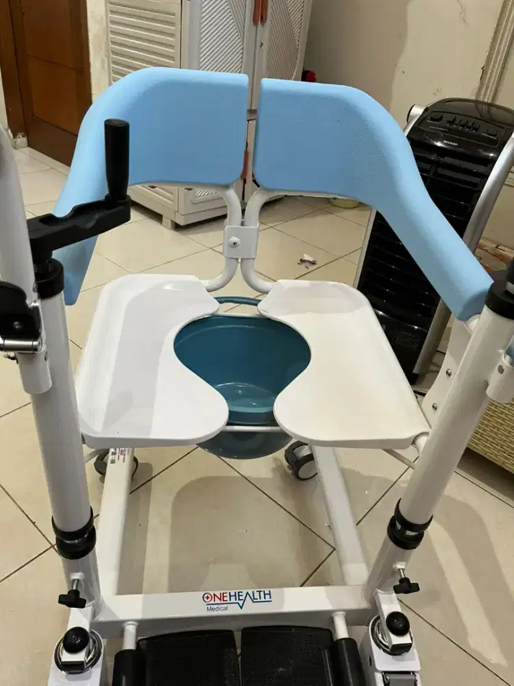 Kursi Roda Transfer Pasien semi hydrolik