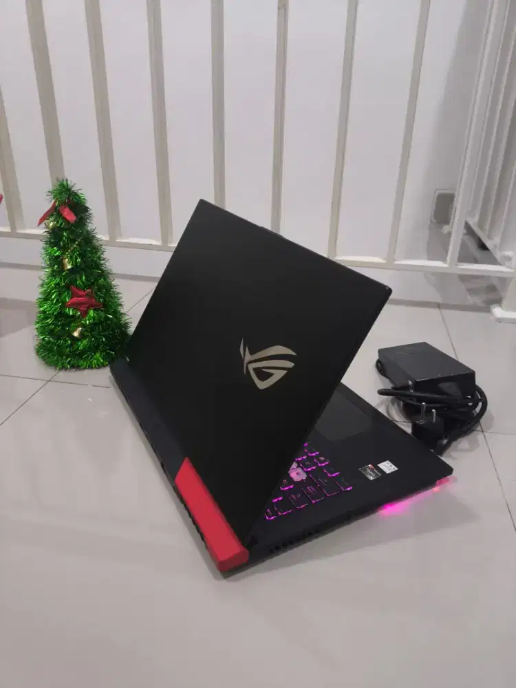 ASUS ROG STRIX 17 RTXG713QC-331 [RAM 16GB/SSD 512GB/VGA RTX 3050]