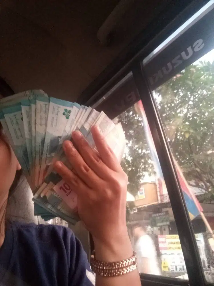 Mencari lowongan kerja supir