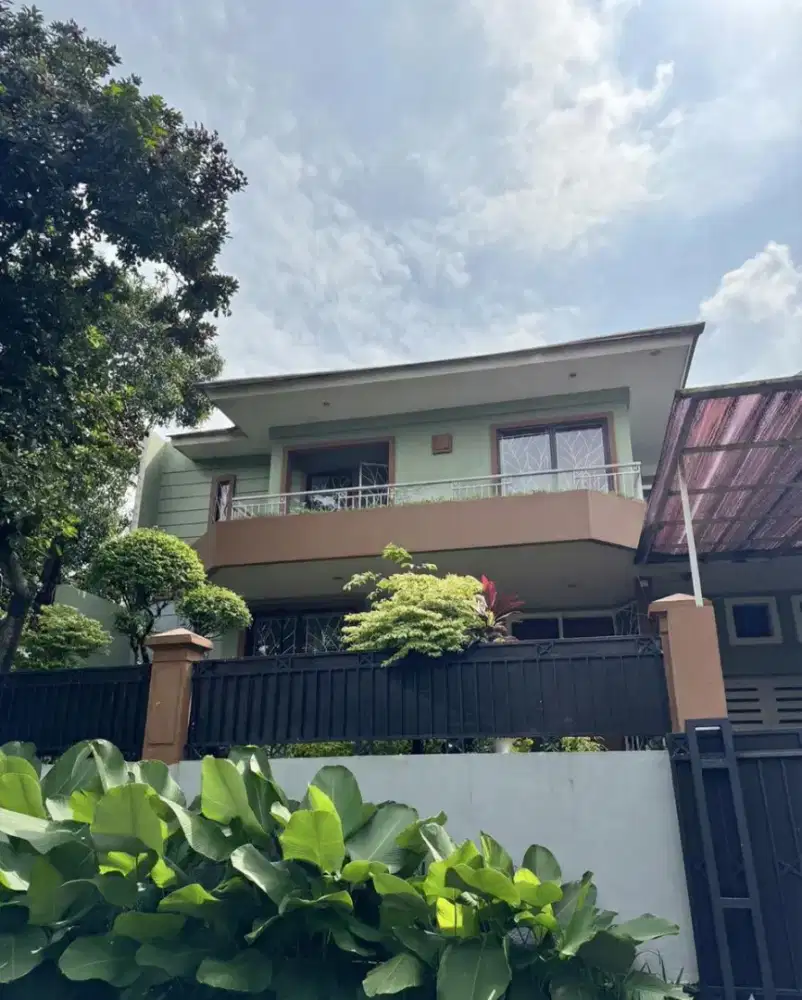 RUMAH MEWAH DEPOK TERMURAH (Hook, Full AC & Water Heater)