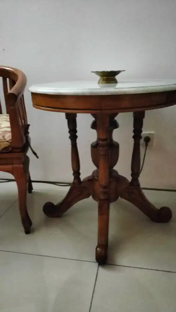 Meja marmer, kaki ukir jati