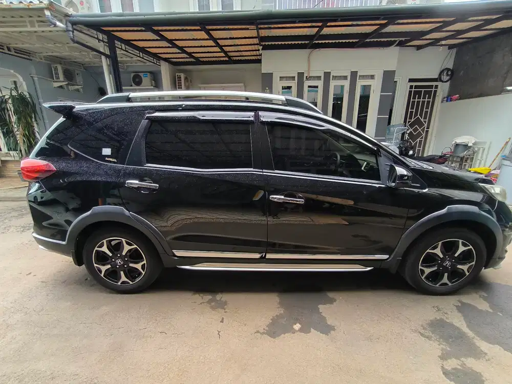 Honda BR-V 2017 Bensin