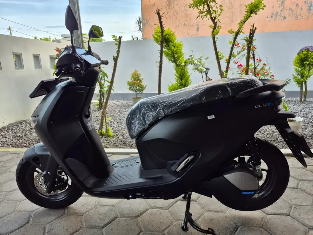 Honda Cuv E Roadsync ‼️ , Th 2025 , Hitam