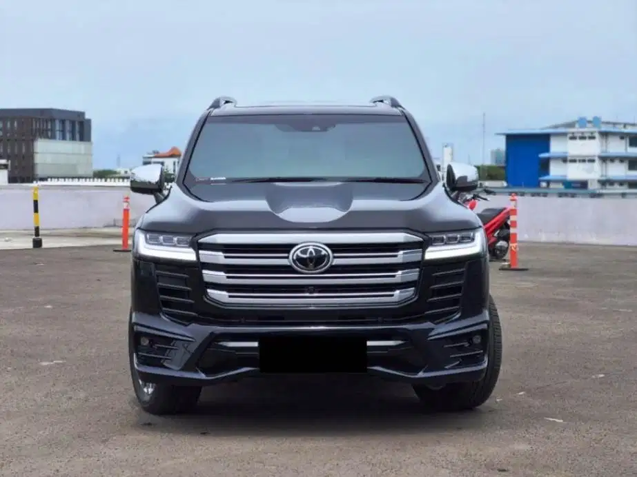 Land Cruiser 300 VXR 2024 ATPM Pemakaian 2025 LC300