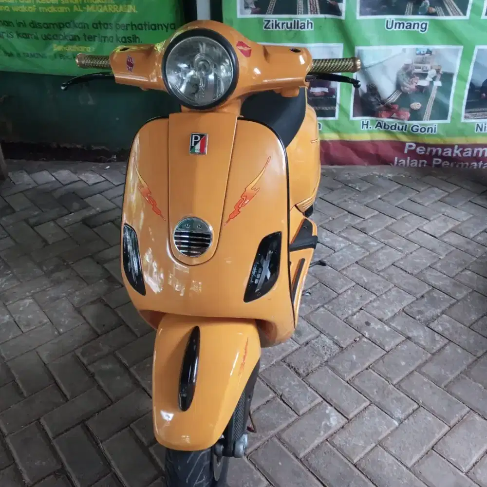 Di jual BU Vespa LX150 tahun 2012