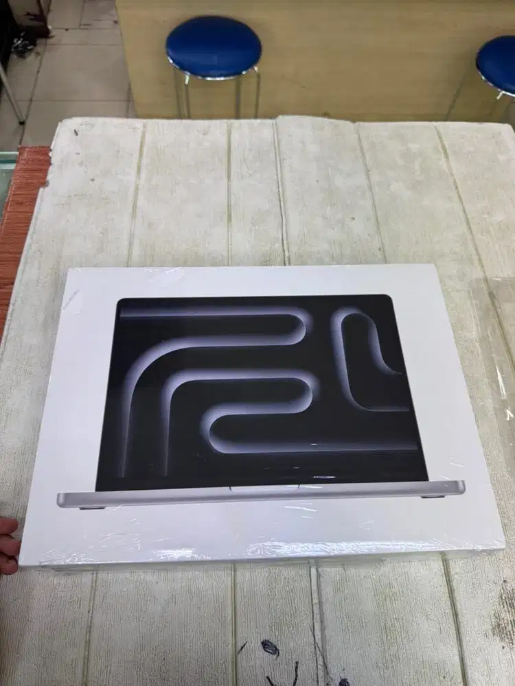 (Ibox) Macbook Pro M4 14-inc 16/1TB baru segel original garansi resmi