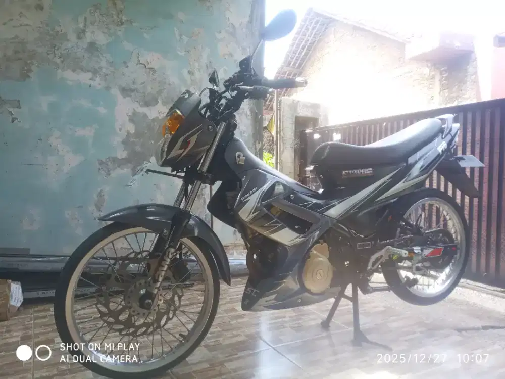 Suzuki satria,, 2015, ss komplit, mesin aman