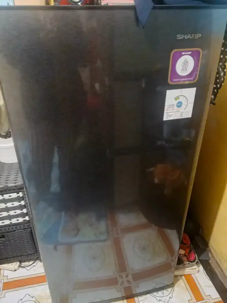 Di jual kulkas bekas masih bagus