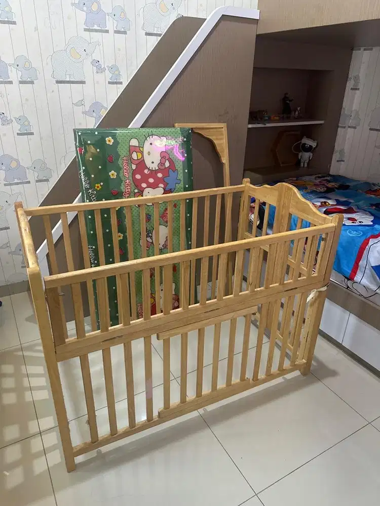 Baby box free kelambu dan sepatu ori add