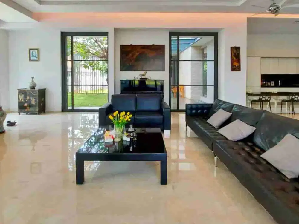 For Sale... rumah mewah di kebayoran baru .. Prime Area