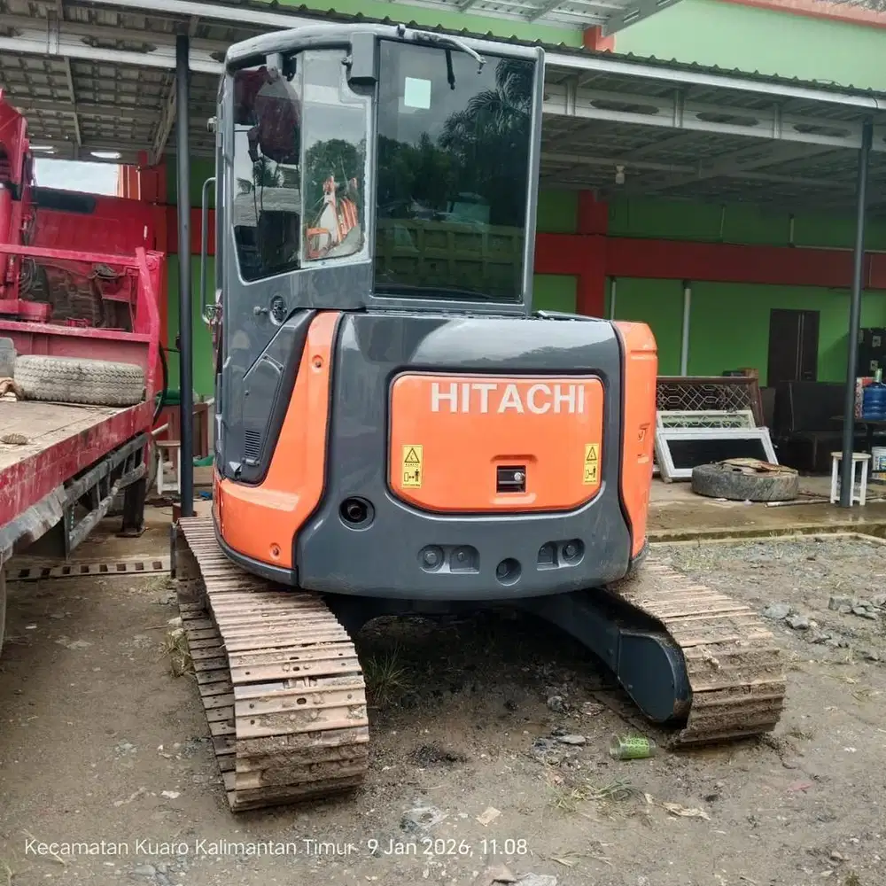 Mini excavator hitachi zx 48 U thn 2021