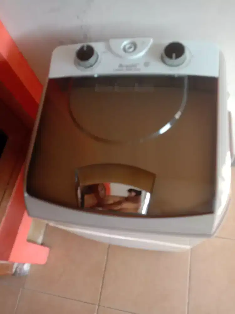 NEGO,mesin cuci satu tabung merk arashi 4,5 kg seperti baru