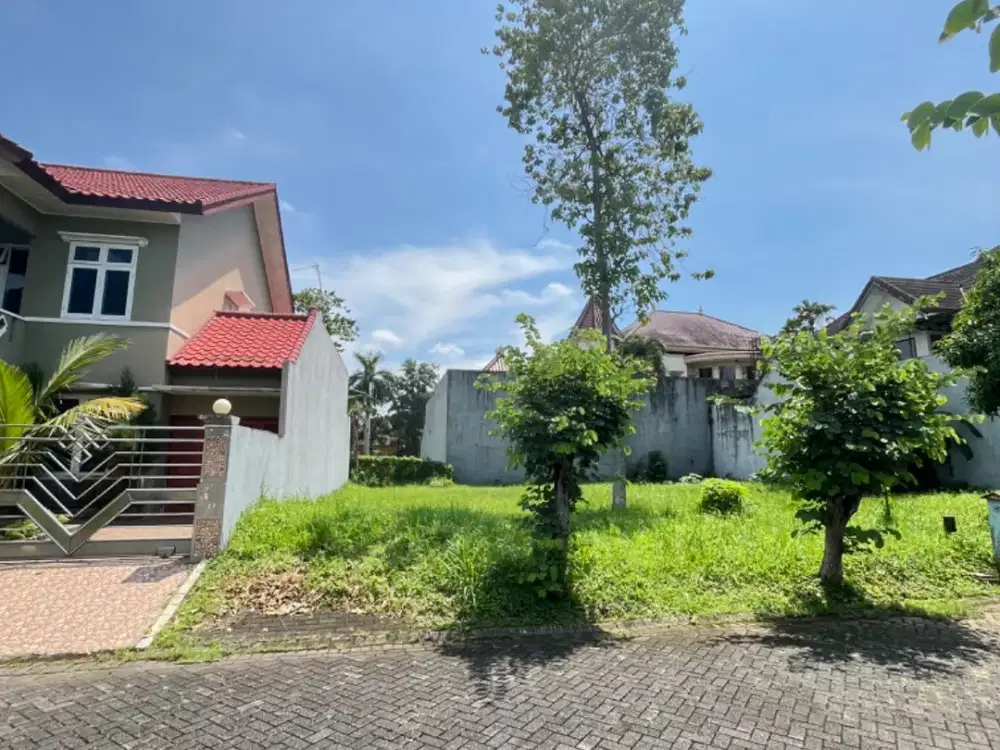 Tanah Kavling Araya Golf Murah View Lapangan Golf