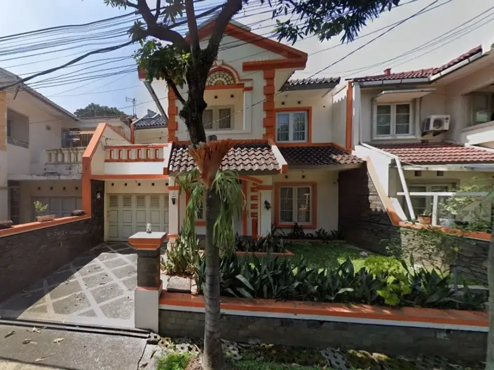 Rumah 2 lantai dalam cluster Cijagra Buahbatu