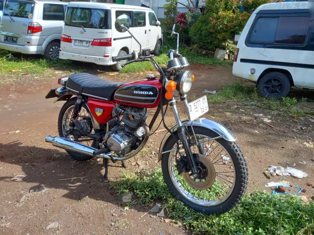 Honda cb125se th 1975