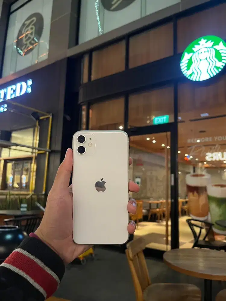 iPhone 11 iBox 64gb RESMI MULUS FULLSET