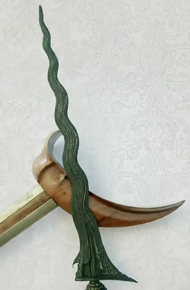 Keris Sengkelat Sepuh