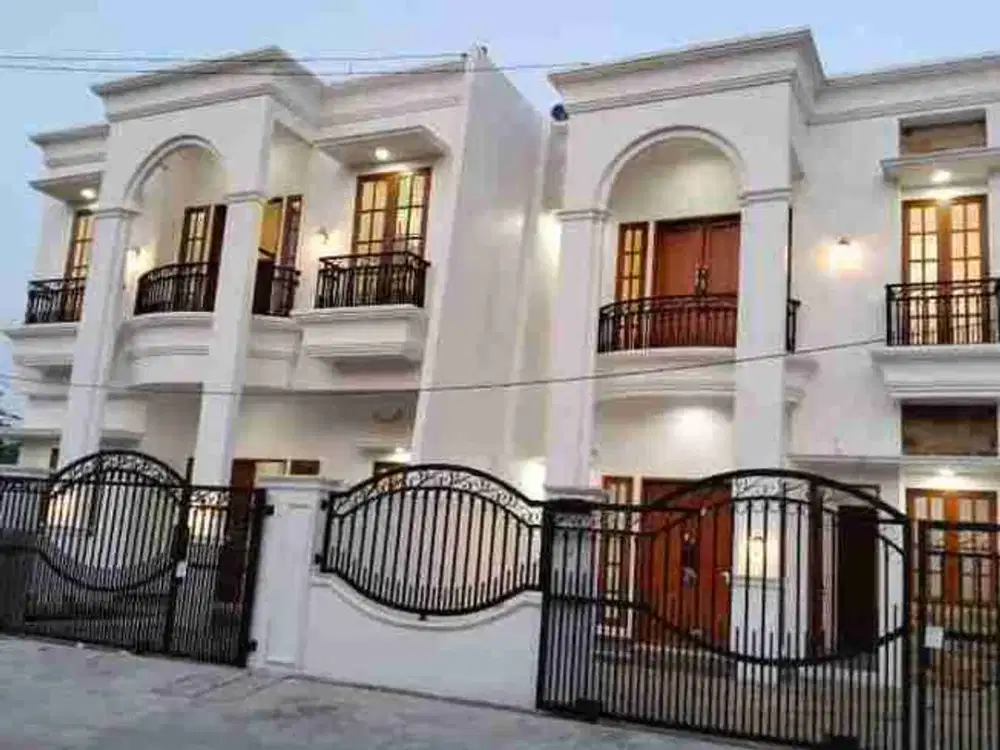 rumah baru klasik modern di duren sawit - dkt gacoan