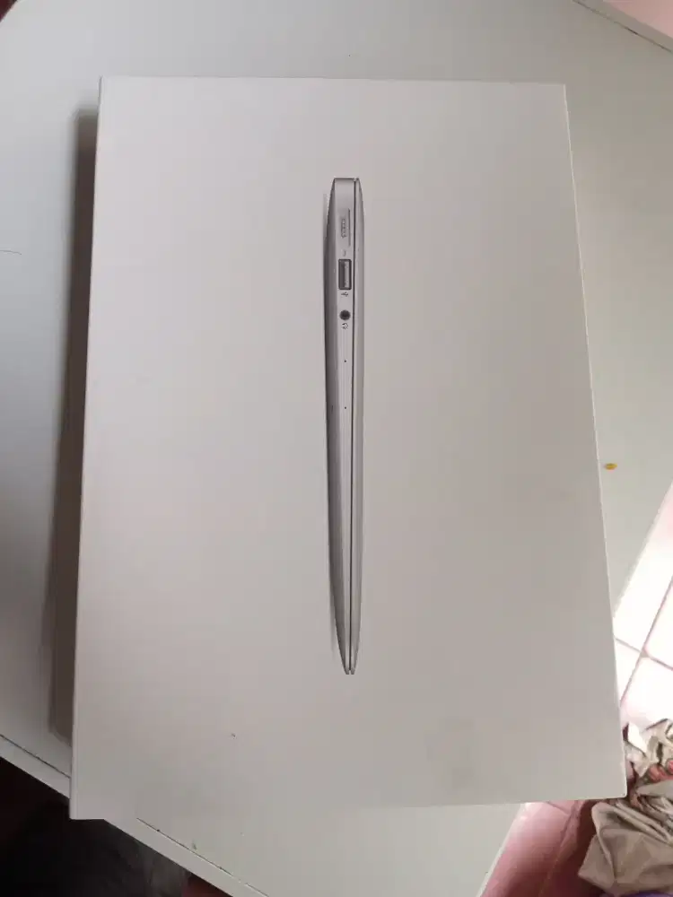 Kardus macbook air 11inch