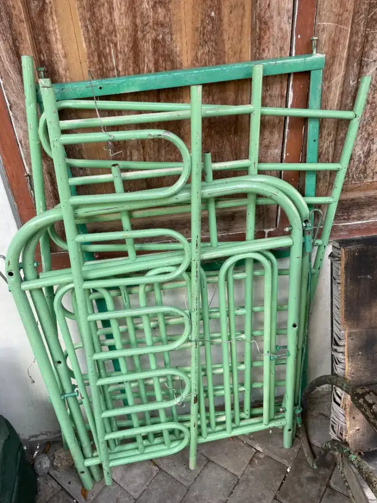 Ranjang bayi besi asli