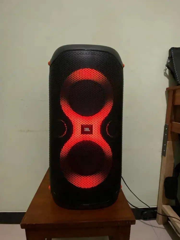 Jbl party speaker 110