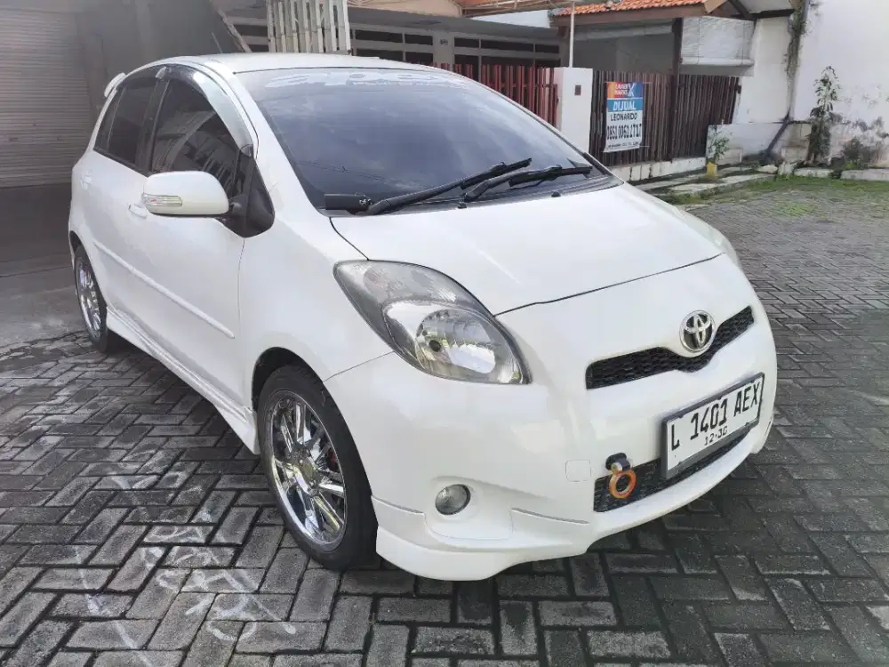 Toyota Yaris S Trd AT 2012
