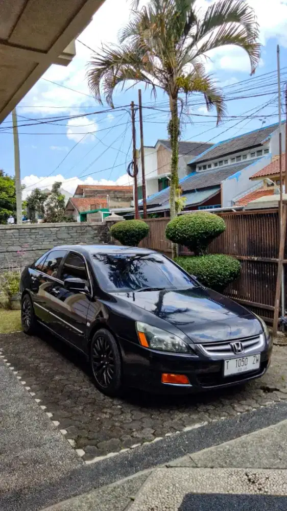 Honda Accord 2004 VTI-L