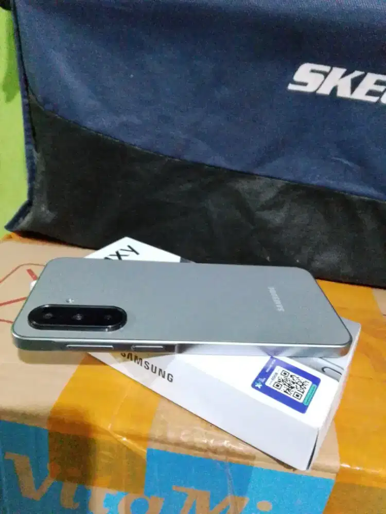 Samsung A17 8/128 GB Fullset