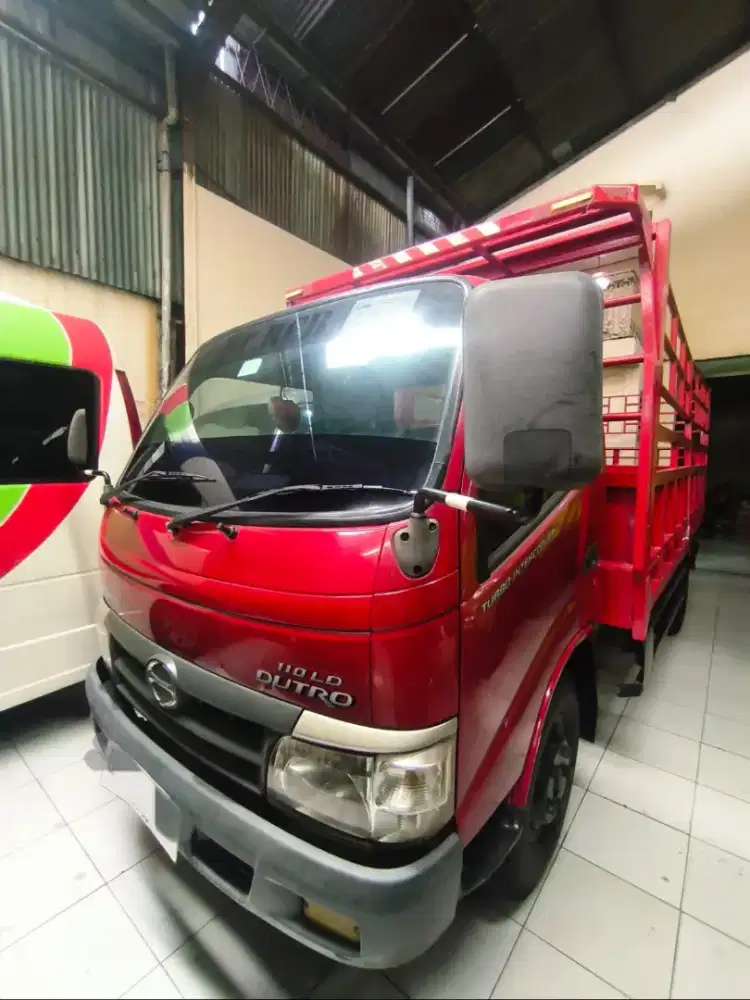 Hino 110 LD light truk bak besi ex pertamina