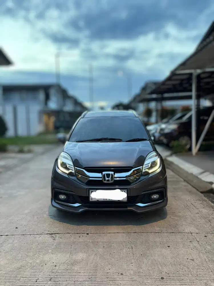 Honda Mobilio 2015 Bensin