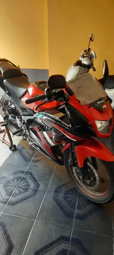 Jual kawasaki ninja rr 150 se 17500000