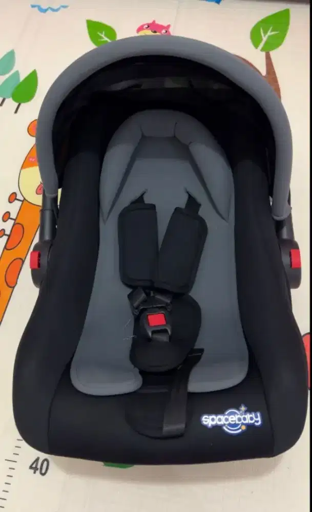Car seat bayi black