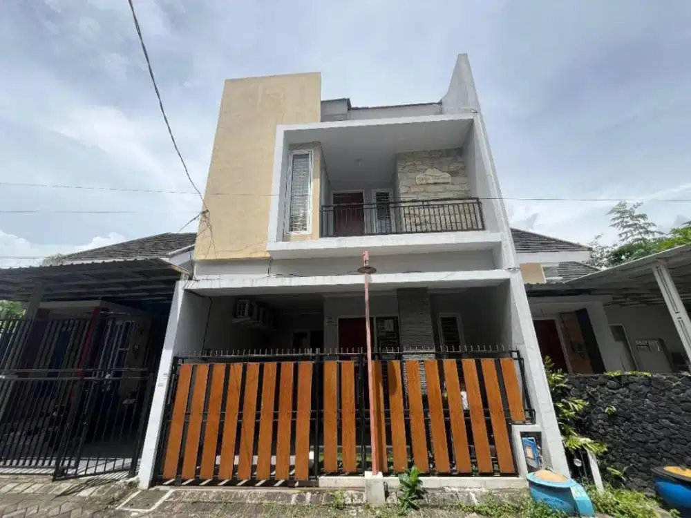 Rumah Kost Bunga Bunga Dekat Kampus Brawijaya