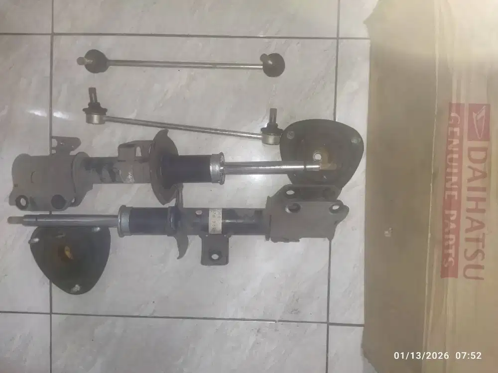 Suspensi Sigra Original