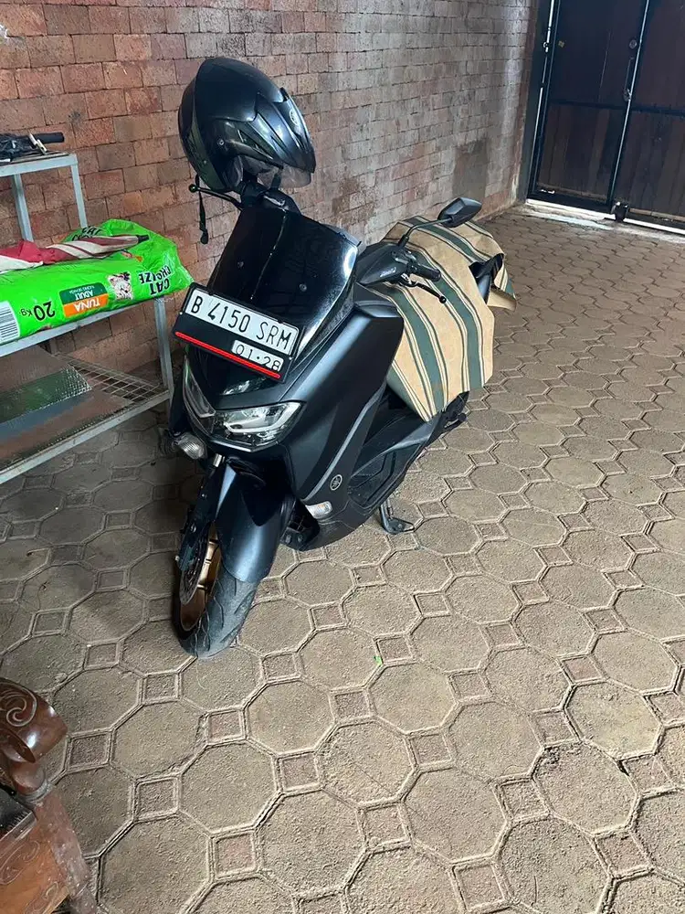 Nmax 2022 155cc ABS Hitam Keyless KM 16.000