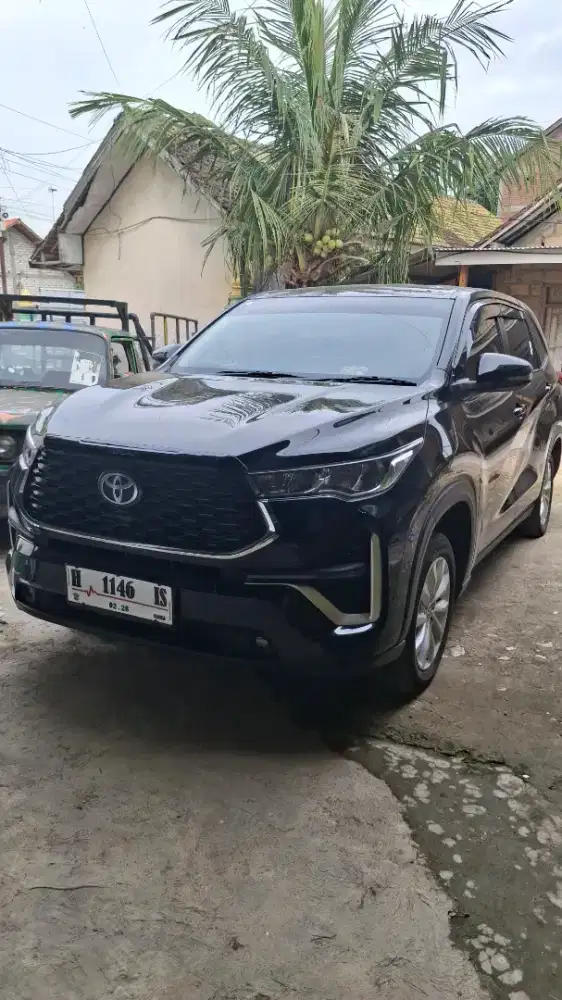 Innova zenix type V 2023