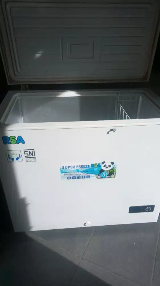DIjual Freezer RSA CF 220