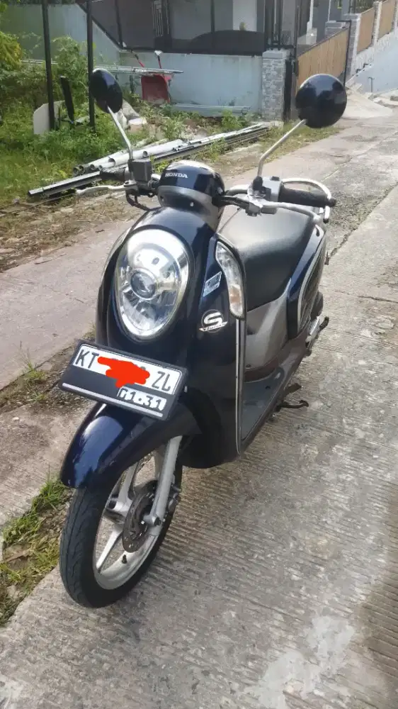 DI JUAL HONDA SCOOPY 2016 INJEKSI STATER HALUS.
