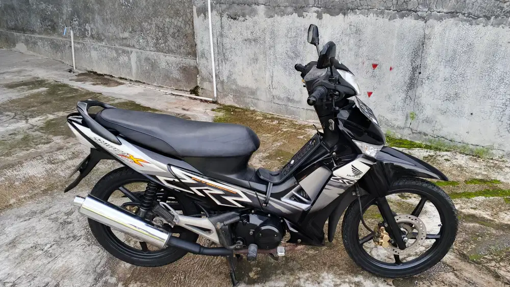 Supra x 125 2011 murah