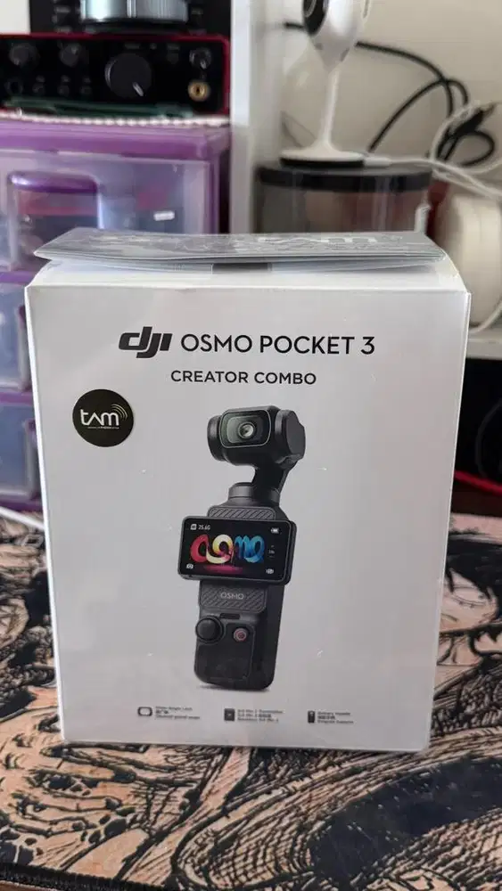 BNIB DJI Osmo Pocket 3 Creator Combo