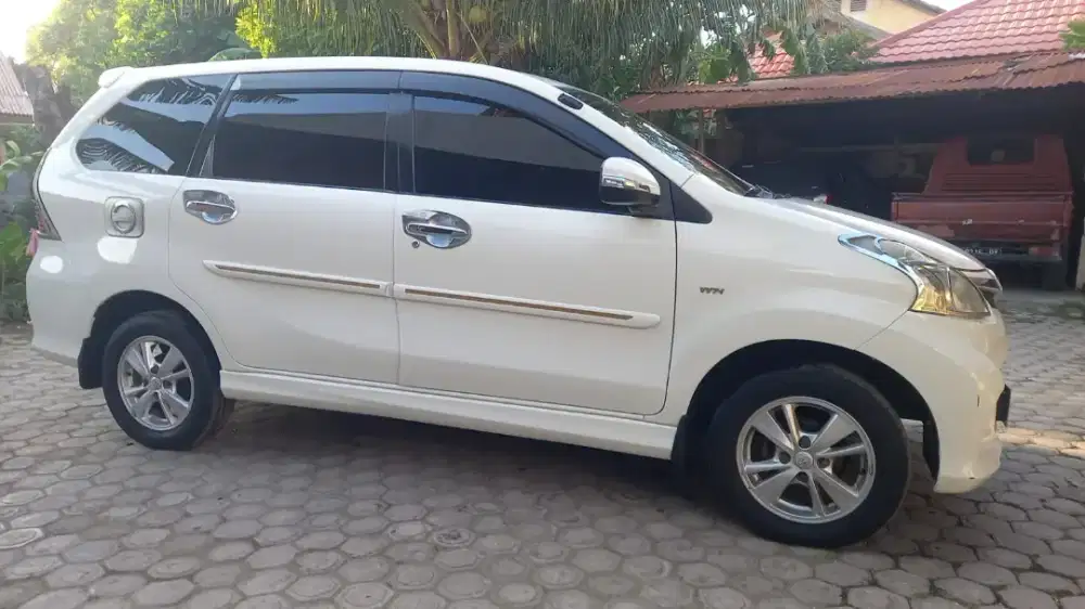 Avanza Veloz - Metic
