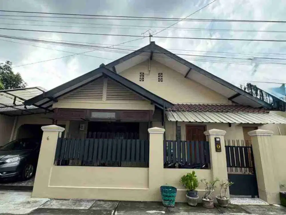 Rumah Bagus Asri di Pusat Kota Solo