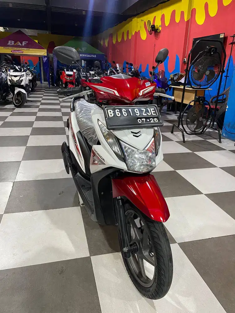 Honda Beat FI CW Tahun 2016 DP 500