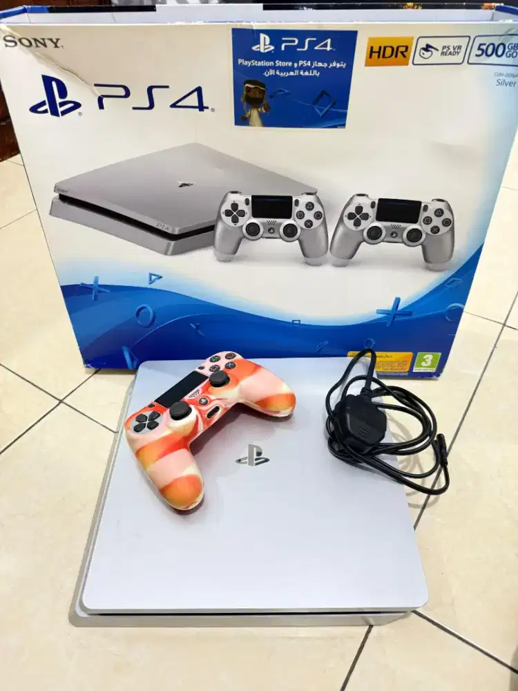 Jual PS 4 kondisi mantap