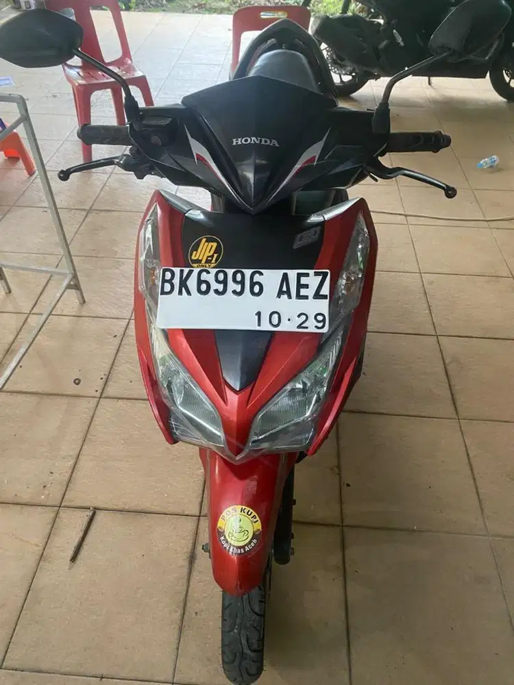 VARIO TECHNO 125 IDLING STOP