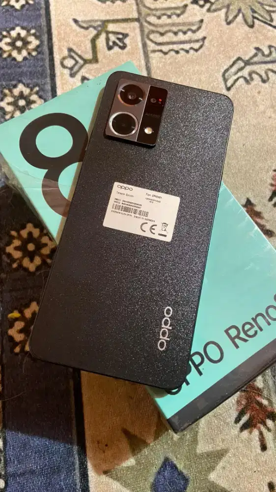 Oppo reno 8 4G 8/256 hp dus aja